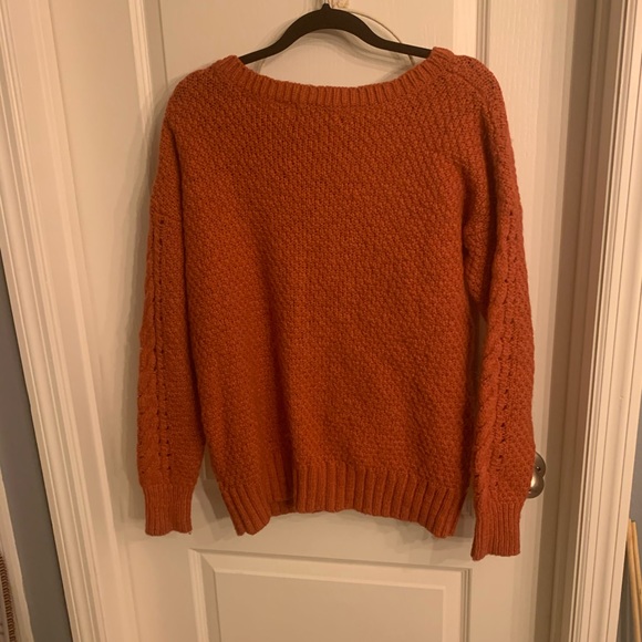Exoté by Urban Outfitters burnt orange sweater. - Picture 5 of 6